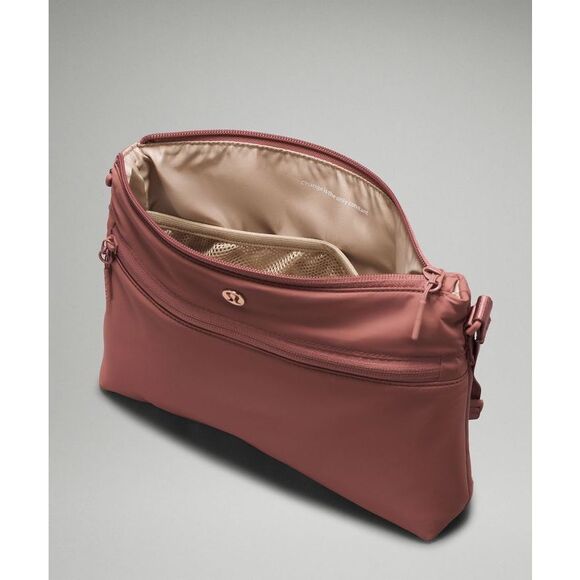 NWT Lululemon New Parent Backpack 17L Spiced Chai & Rose Gold - Picture 5 of 14